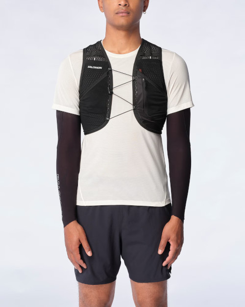 �T�������E�T������ ACTIVE SKIN 8 NO FLASKS  ���j�Z�b�N�X �����j���O�x�X�g�i�t���X�N�Ȃ��jBLACK / METAL